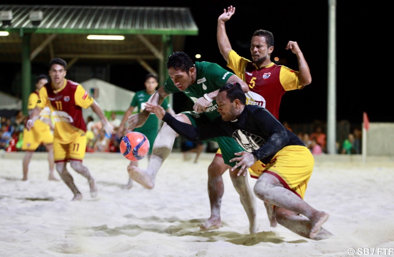Tiki Tama et Green Warriors face à face lors de la dernière édition du Beach Soccer Tour.