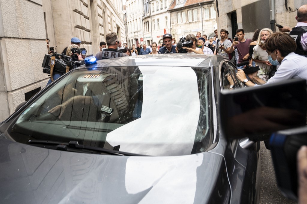 Affaire Narumi: Zepeda, le suspect extradé par le Chili, est arrivé à Besançon