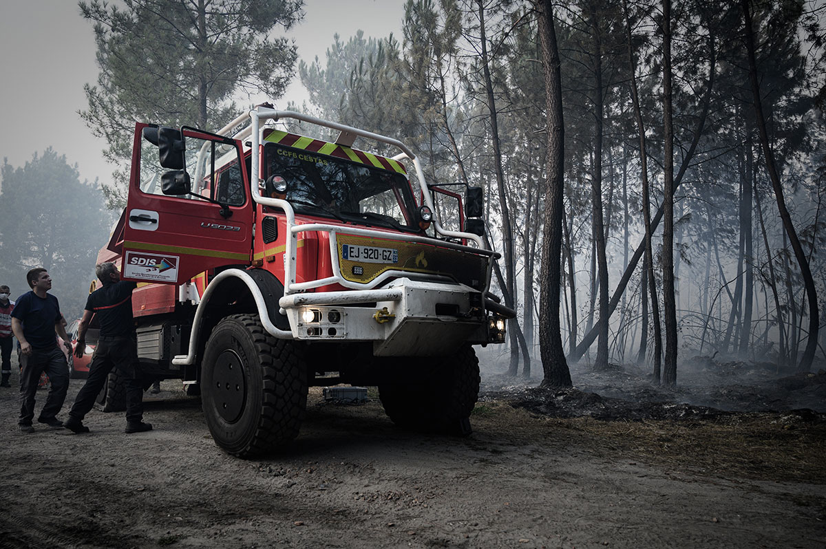 Premiers feux de l'été: plus de 500 hectares de forêt ravagés en Gironde et Loiret