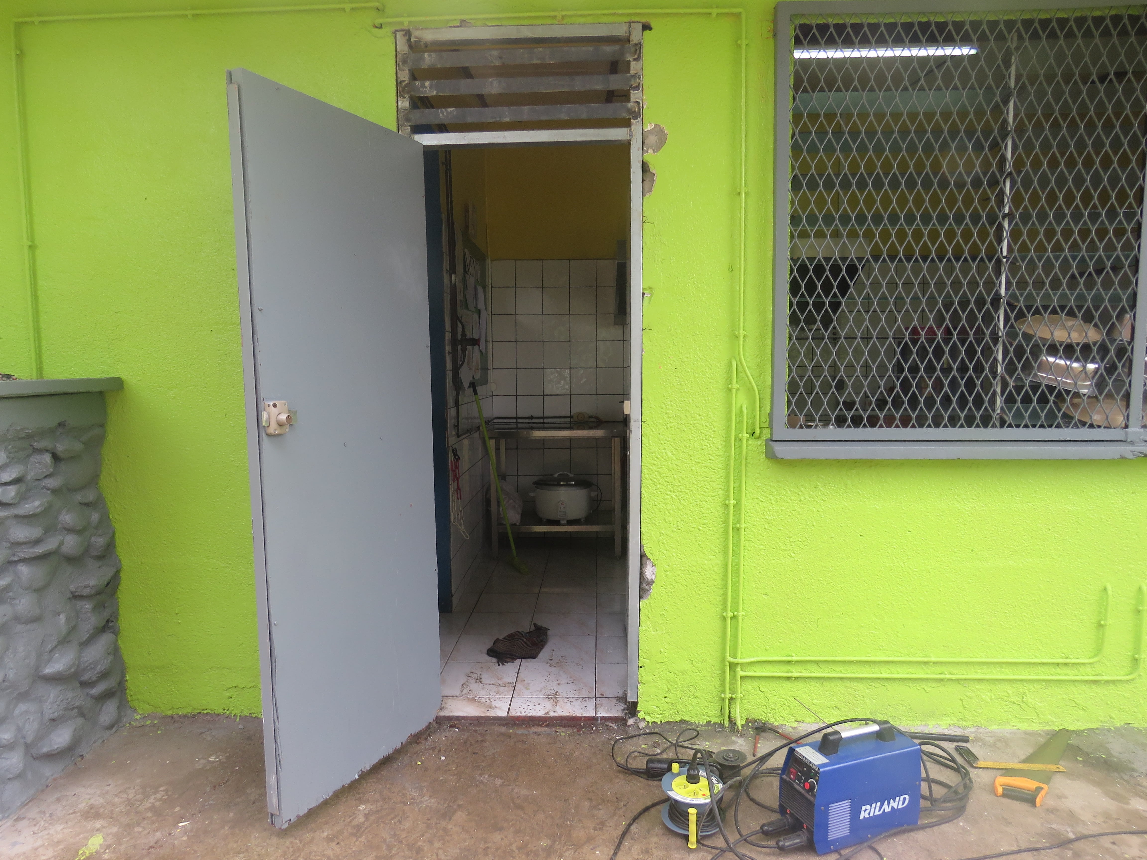 Consternation après le cambriolage du centre Fare Arii à Moorea