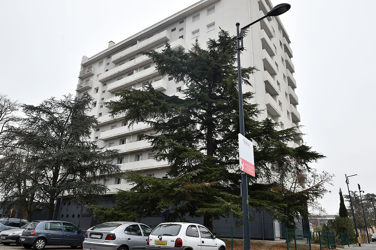 Fusillade dans un quartier sensible de Toulouse: un mort et deux blessés