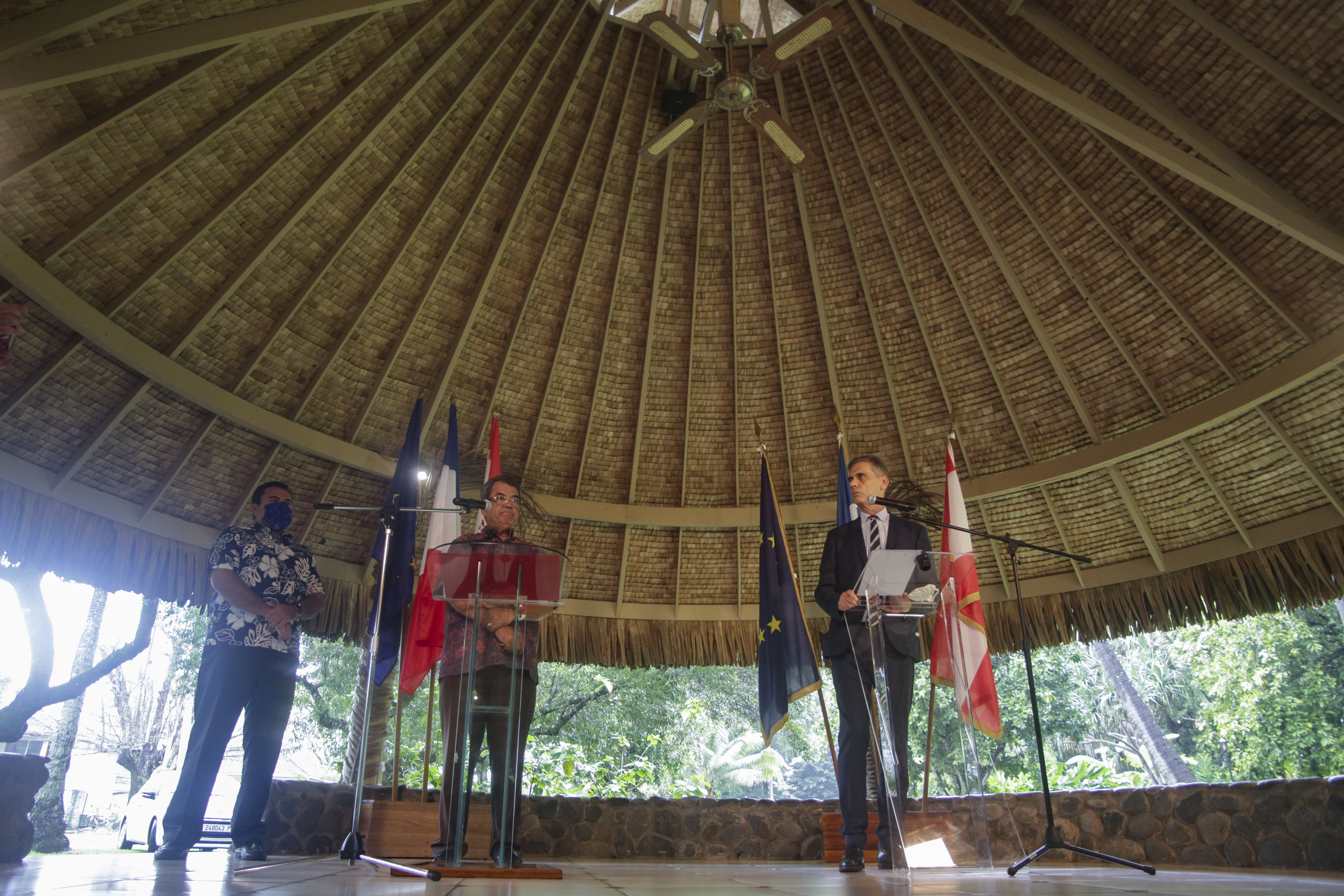 ​Tour de vis sanitaire face à la déferlante Covid