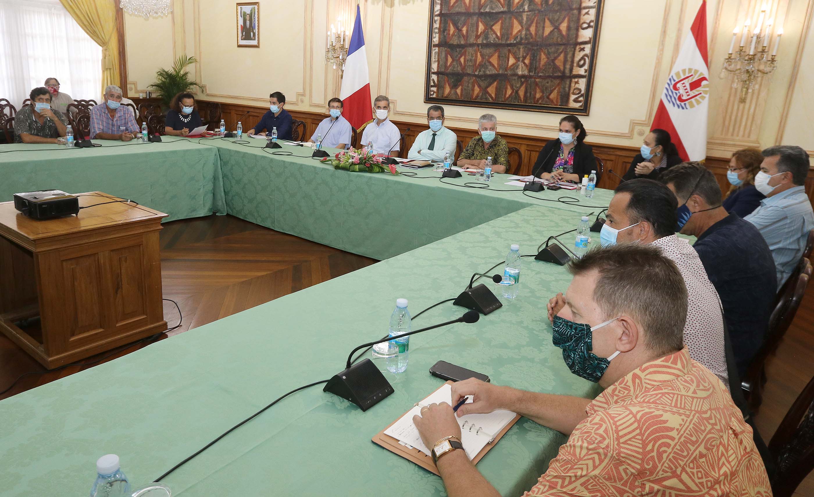 Dialogue de sourd entre les syndicats et les autorités