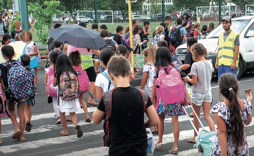 Des classes fermées par dizaines