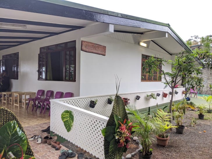 Karine Tuheiava lance une école Montessori à La Mission