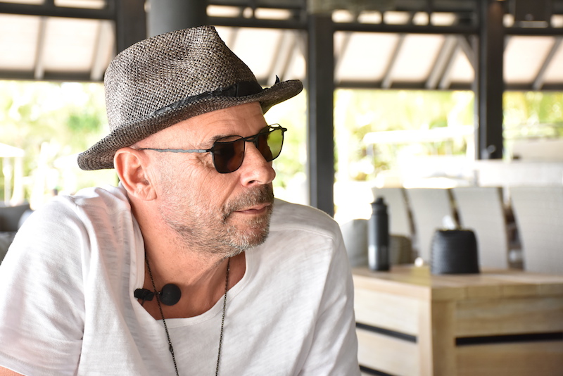 Guy Laliberté conteste sa garde à vue