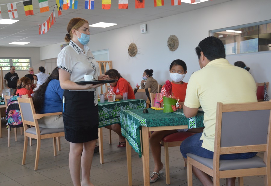 Immersion familiale au restaurant