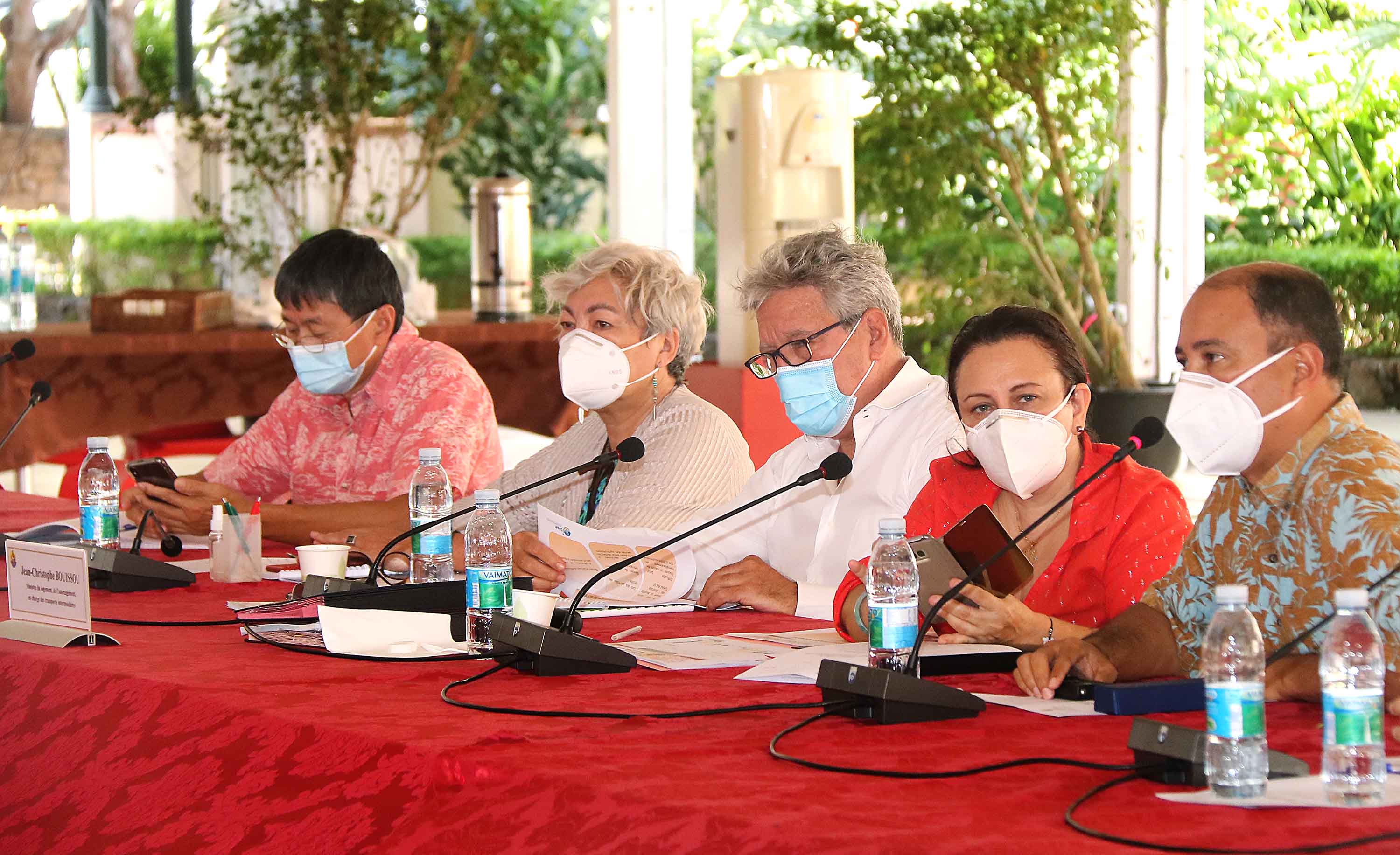 Aranui, Polynésien… Plusieurs projets de navire reportés