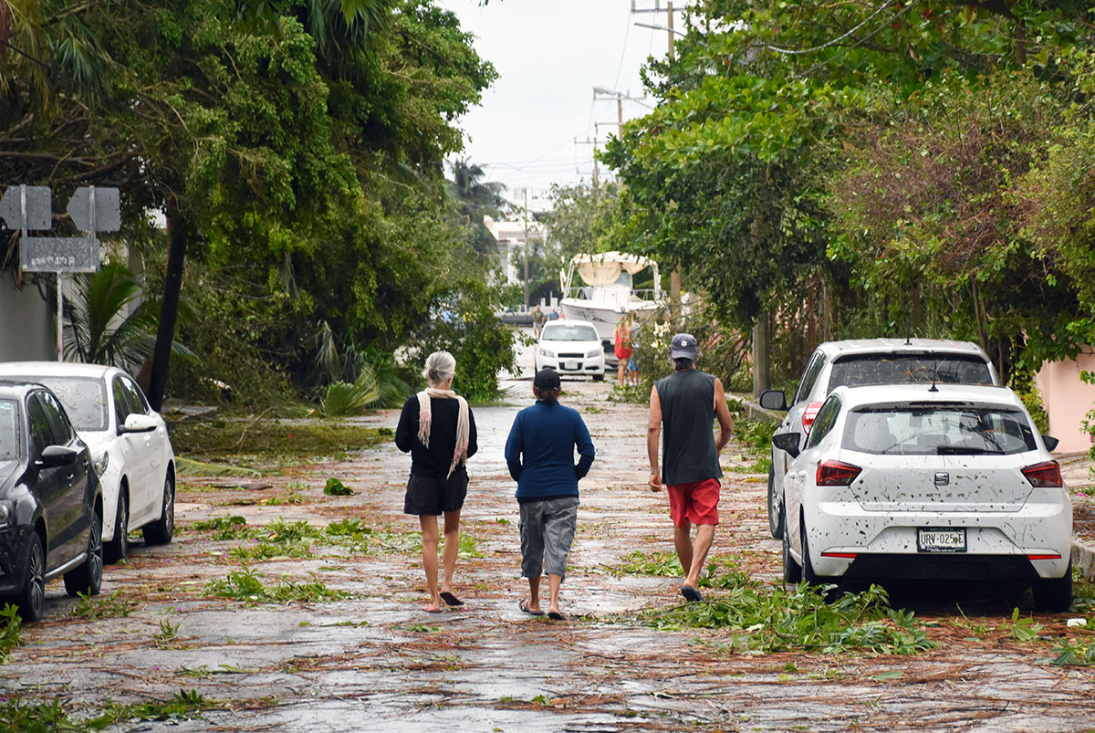 L'ouragan Delta s'éloigne du Mexique en direction des Etats-Unis