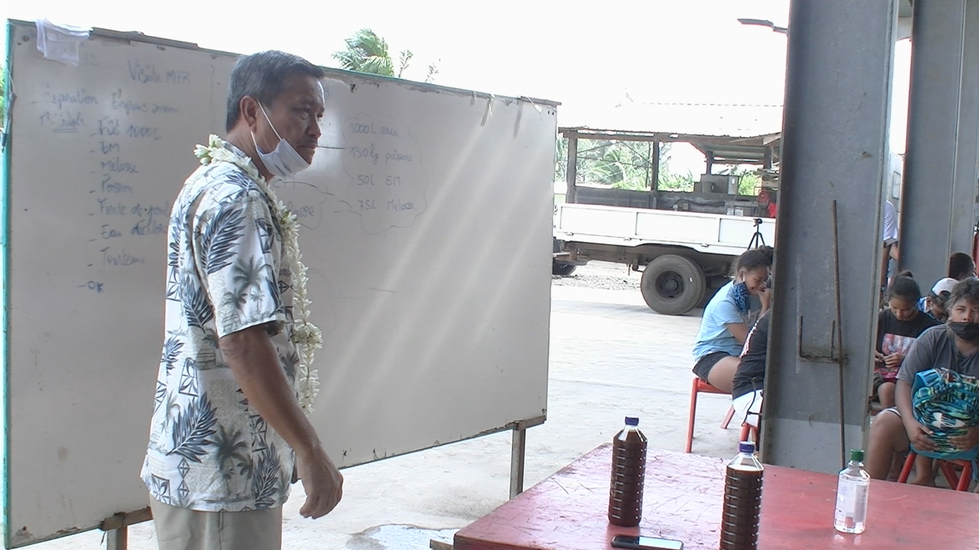 ​Journée compost bio à Taputapuatea