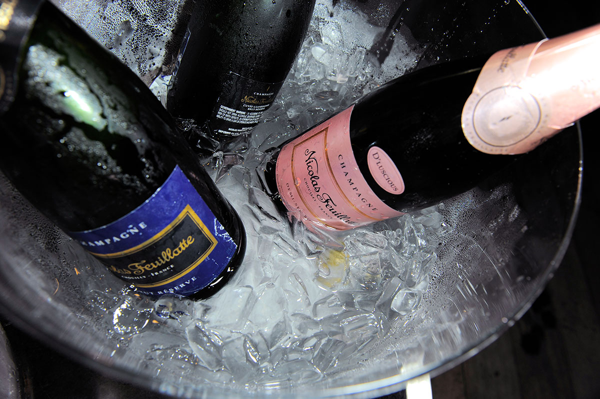 Champagne en outre-mer: sanction de 642.800 euros contre Feuillatte et deux importateurs