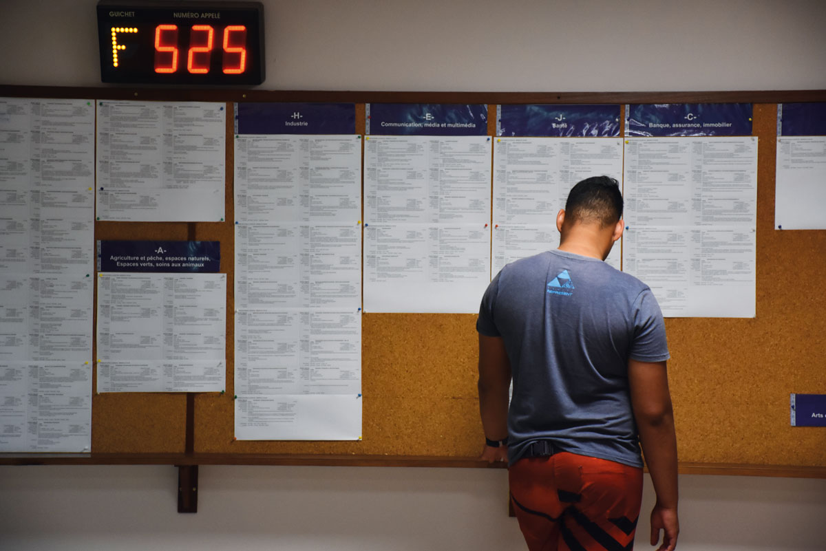 Covid : le gouvernement réactive ses aides pour les travailleurs