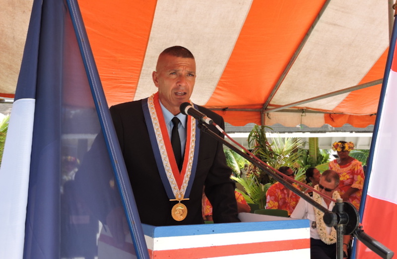 Le tavana Woullingson Raufauore a pris dimanche un arrêté municipal prévoyant la fermeture "jusqu'à nouvel ordre" de "tous les établissements scolaires du 1er et 2nd degré de la commune de Maupiti".