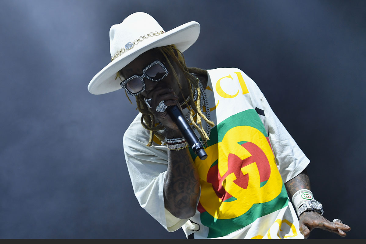 Le rappeur Lil Wayne inculpé en Floride pour possession d'arme