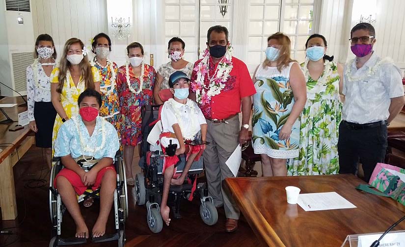 « Changer le regard » sur ces gens « capables différemment »