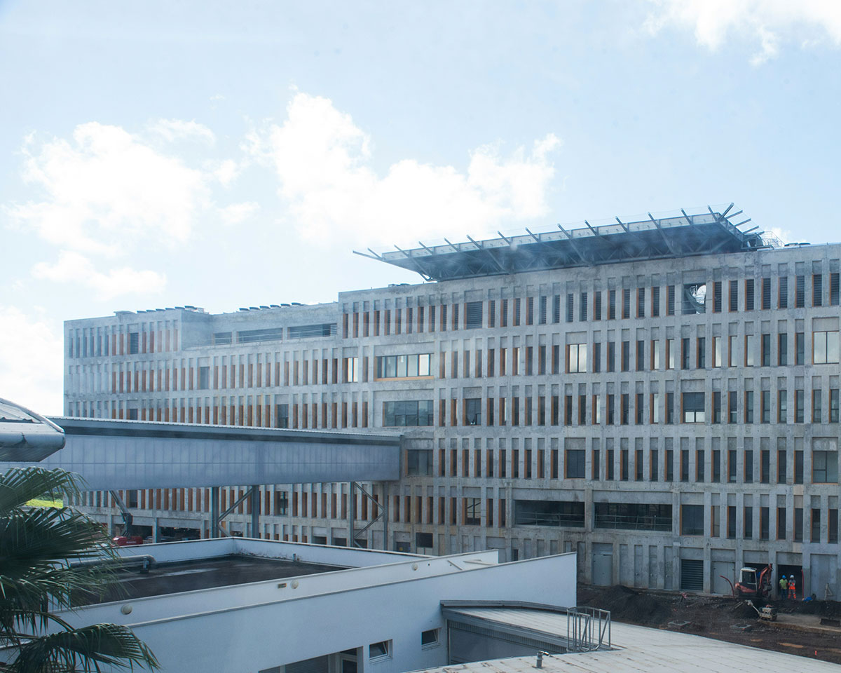 Une photo prise en 2016 du CHU de Meynard, à Fort de France (Nicolas Derné / AFP).