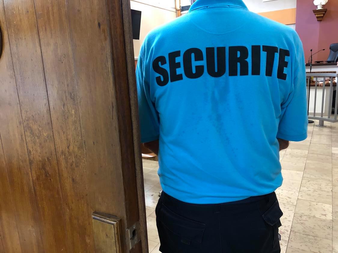 Il fête un an d'abstinence en s'alcoolisant