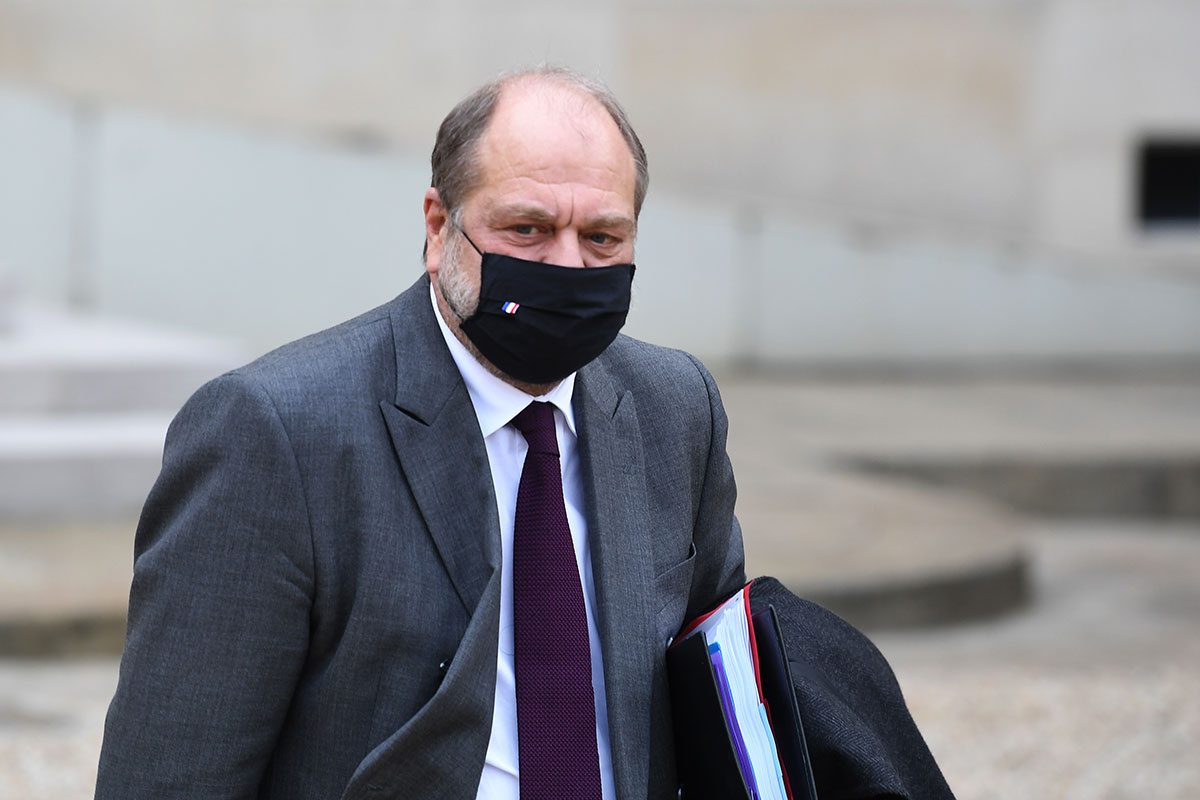 Violences des casseurs: le ministre de la Justice dit "travailler" à un texte