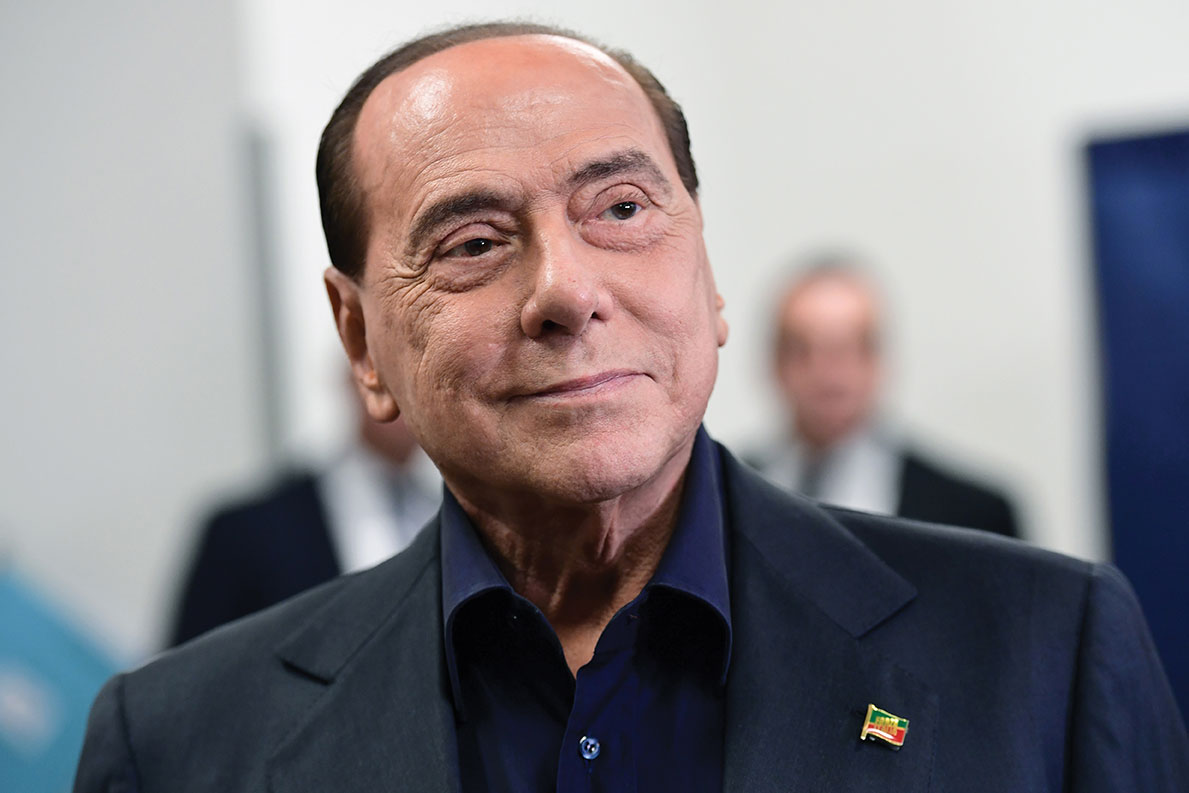 Berlusconi hospitalisé à Monaco pour arythmie cardiaque