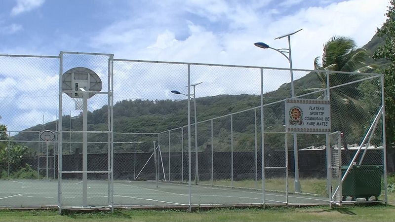 Taputapuatea referme ses plateaux sportifs et ses sites publics