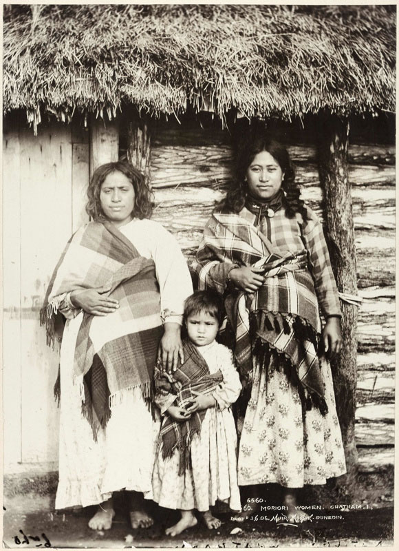 Deux femmes Moriories et un enfant, photo du Te Papa Museum de Wellington.