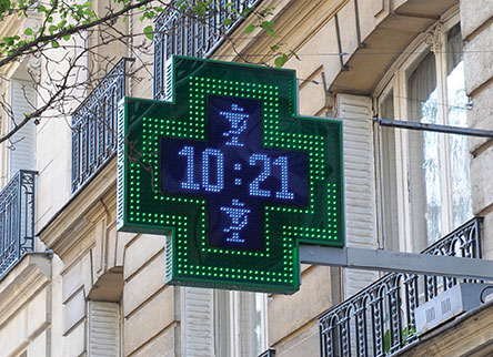 "Plante anti-Covid" en Guadeloupe: "trop tôt" pour en mesurer l'efficacité selon Frédérique Vidal