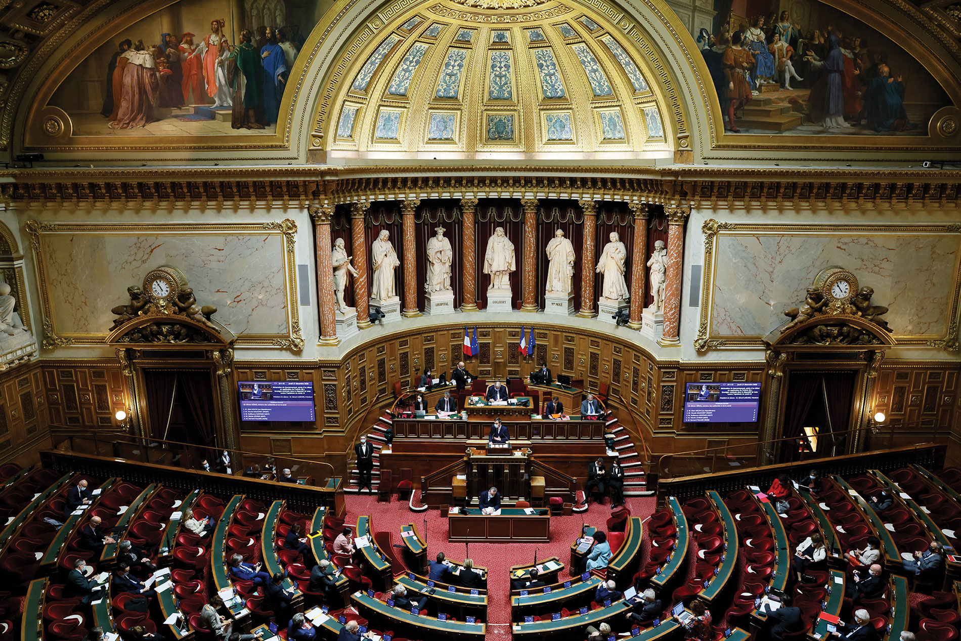 Vote par anticipation: tollé des oppositions après l'amendement surprise de l'exécutif