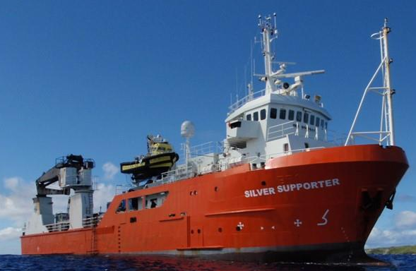 Un marin repêché après 14 heures en mer au large des Australes