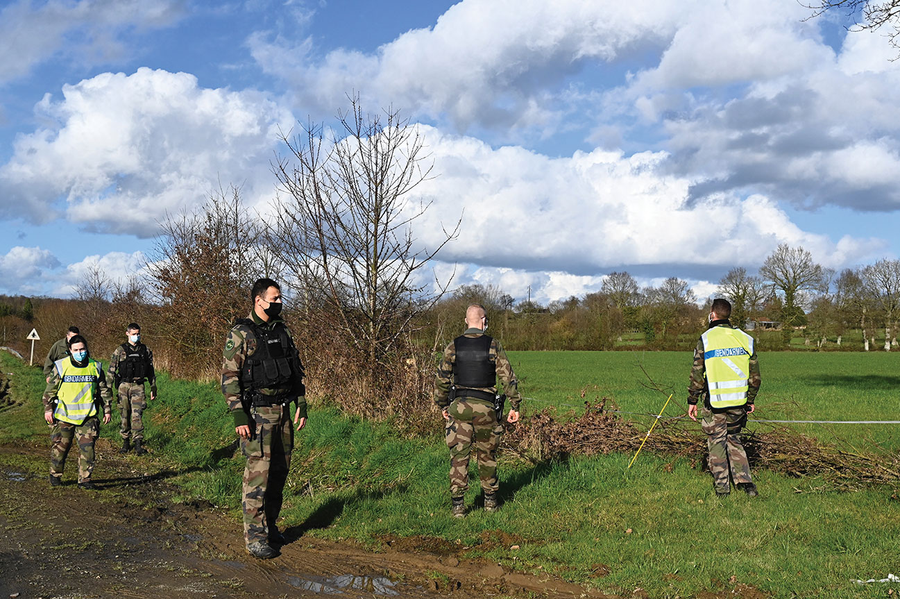 Bretagne: 150 gendarmes mobilisés pour retrouver une mère de famille disparue depuis 8 jours