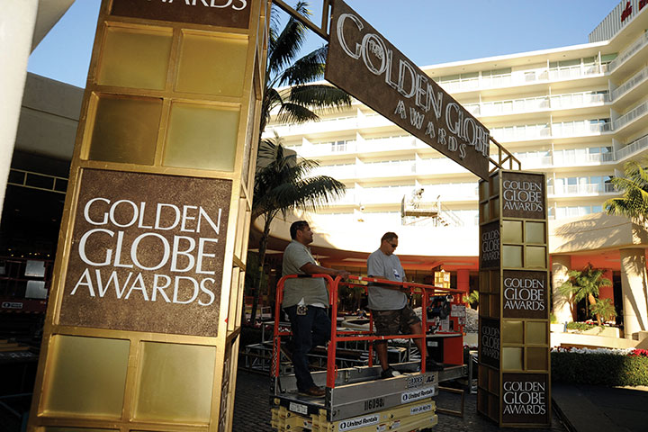 Sans champagne ni tapis rouge, les Golden Globes remettent leurs prix