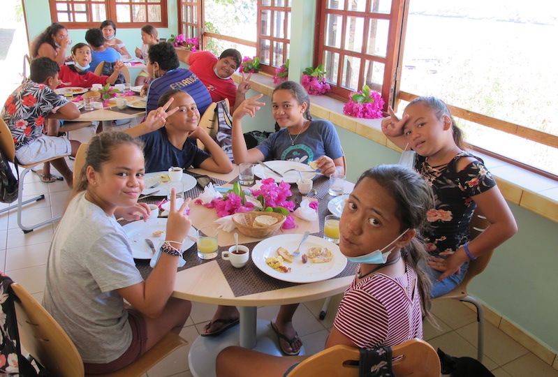 ​English breakfast in Nuku Hiva