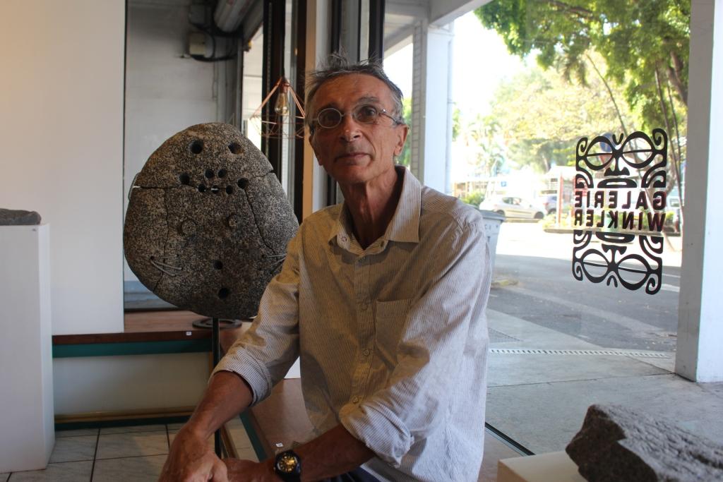 "Pierres organiques", une exposition de Jean-Paul Forest