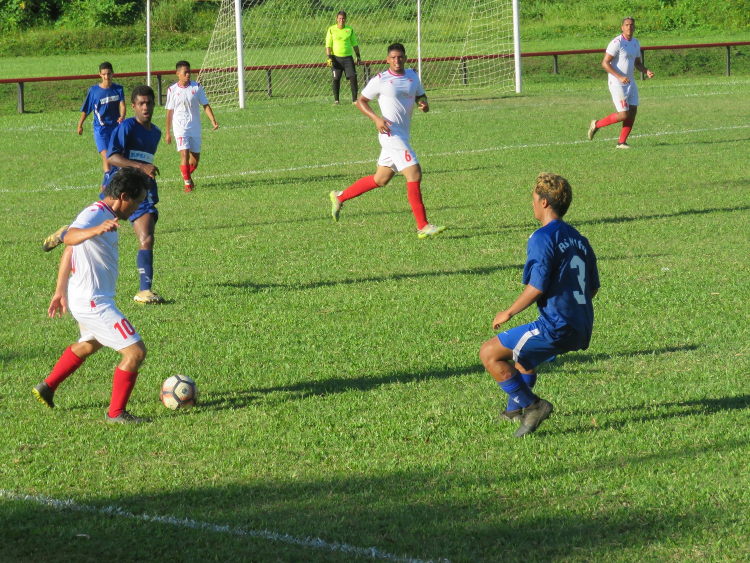 Le leader Tohiea menait déjà 4-0 à la mi-temps de son match face à Mira.