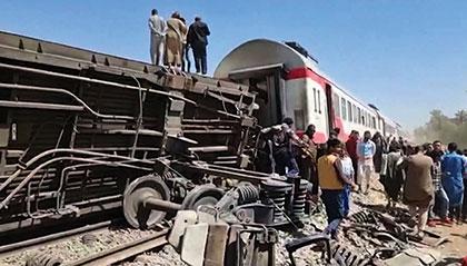 Egypte: au moins 32 morts dans la collision de deux trains de passagers
