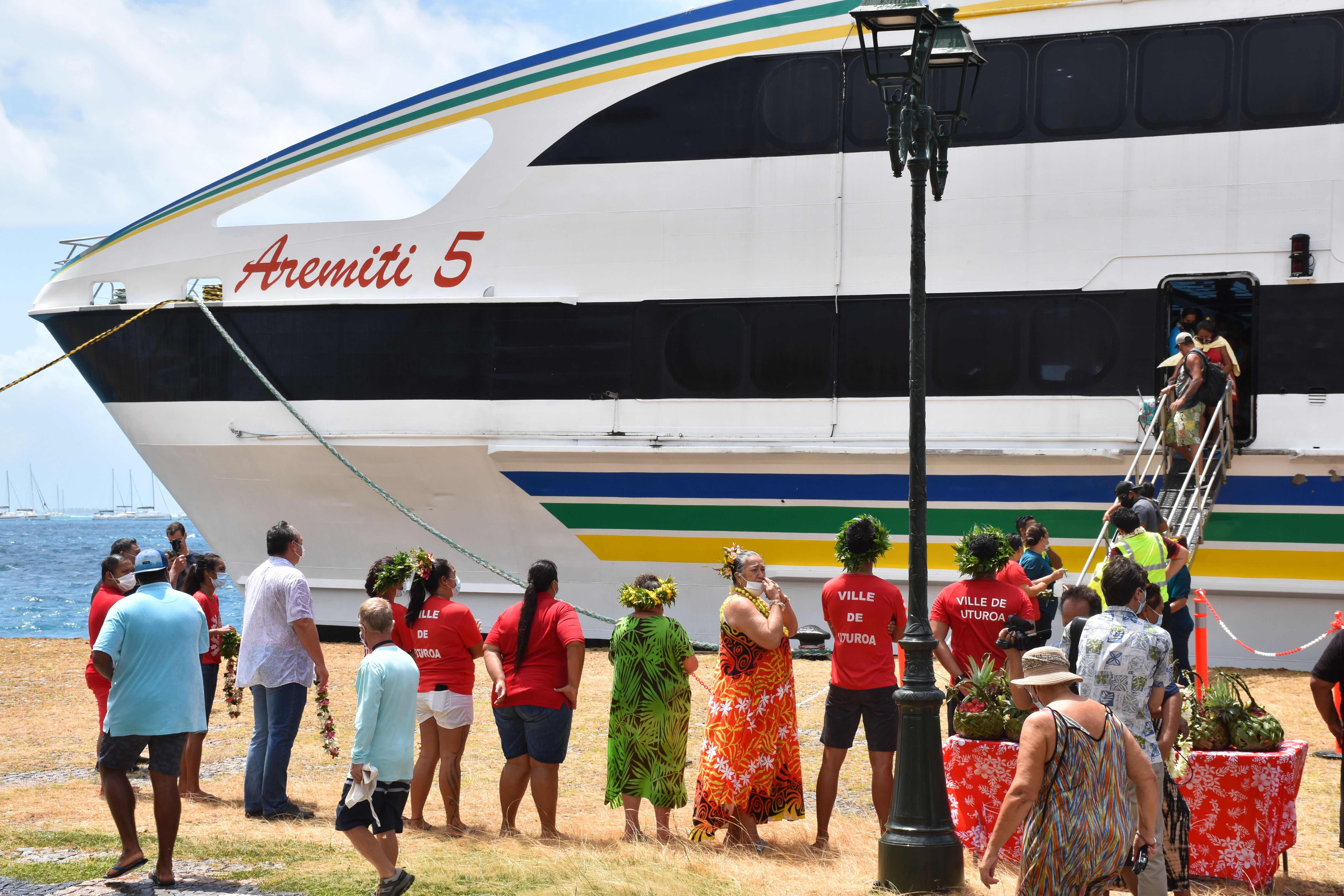 L’Aremiti 5 lance la ligne de l’Apetahi express sur la route des Raromatai