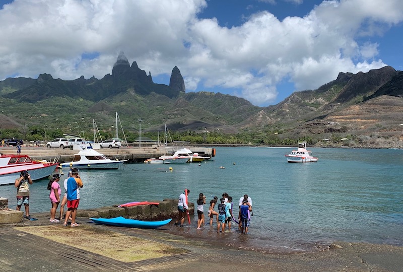 Terre des hommes et mer des enfants