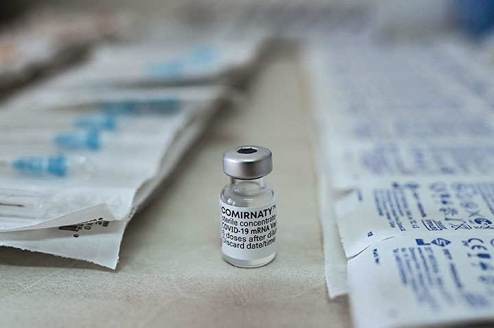 Covid: BioNTech juge possible un vaccin pour les 12-15 ans dès juin dans l'UE