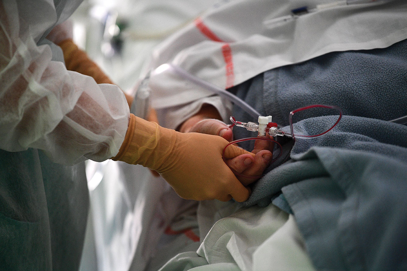 Covid: 60% des patients hospitalisés présentent au moins un symptôme après 6 mois