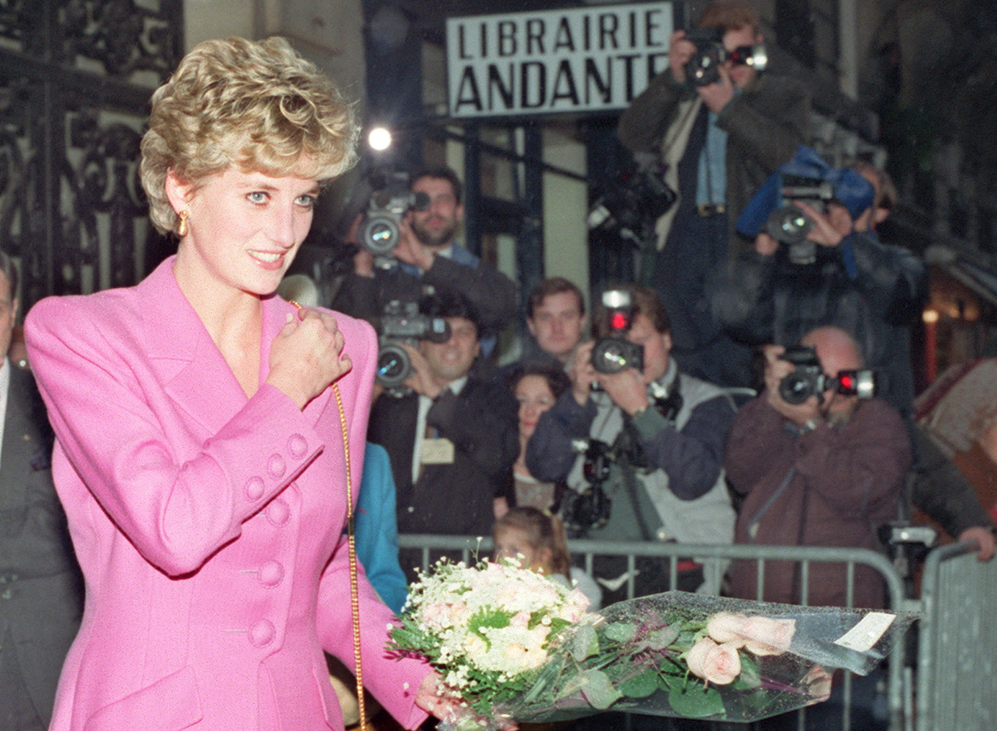 Interview de Lady Di en 1995: un rapport conclut à une tromperie de la part du journaliste