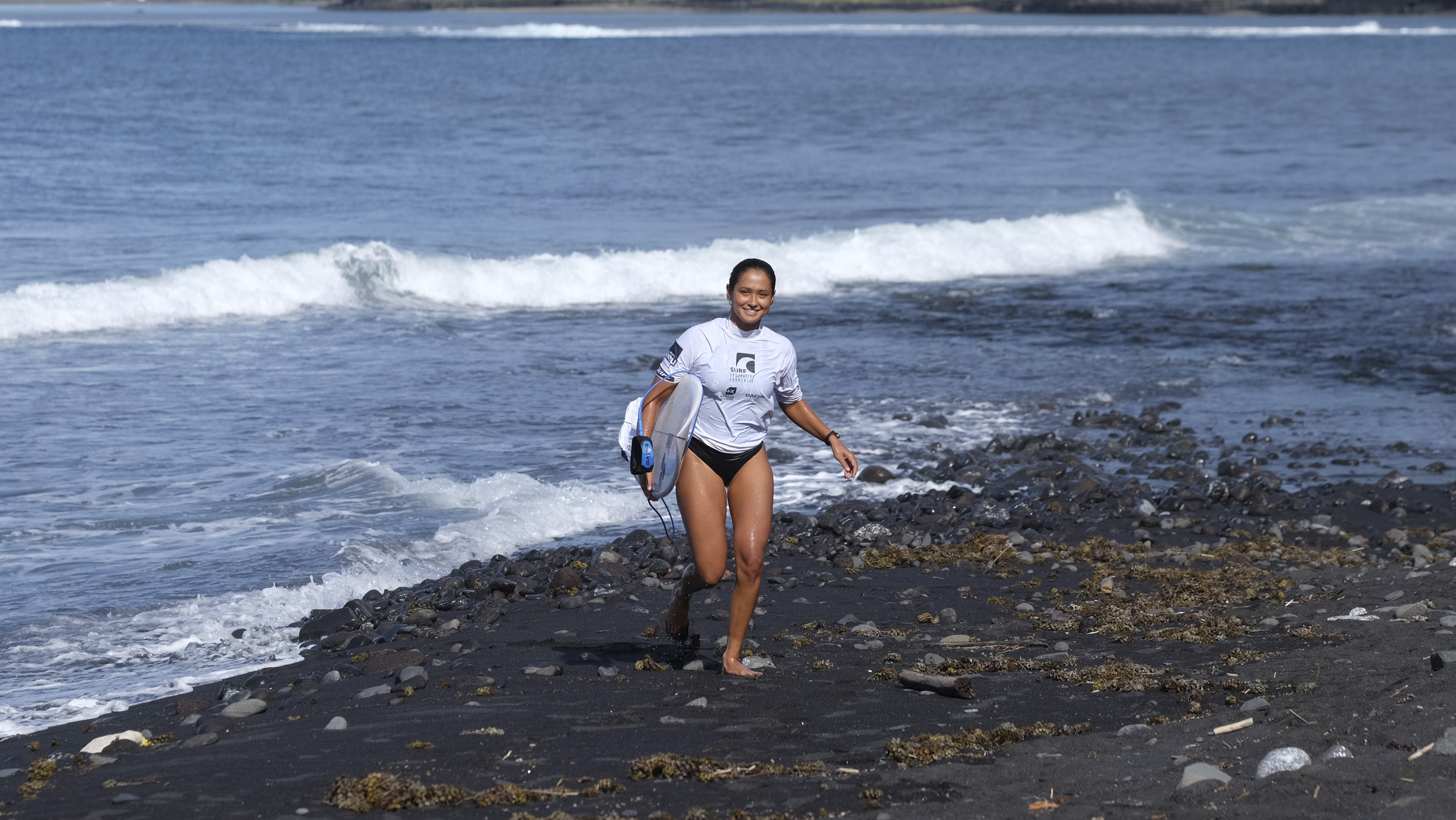 Vahine Fierro s'est beaucoup investie ces dernières semaines dans sa préparation. Partie à la mi-mars en métropole pour participer à des stages d'entrainement et à des rassemblements en équipe de France, elle a finalement été retenue en équipe de France pour les championnats du monde ISA.