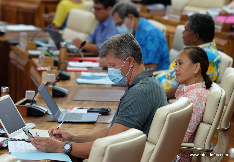 Assemblée : Sept élus pour faire un groupe et non plus six