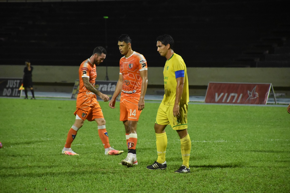 Les joueurs de Pirae ont été bousculés par une jeune et prometteuse équipe de Tefana, en demi-finale de la Coupe de Polynésie.