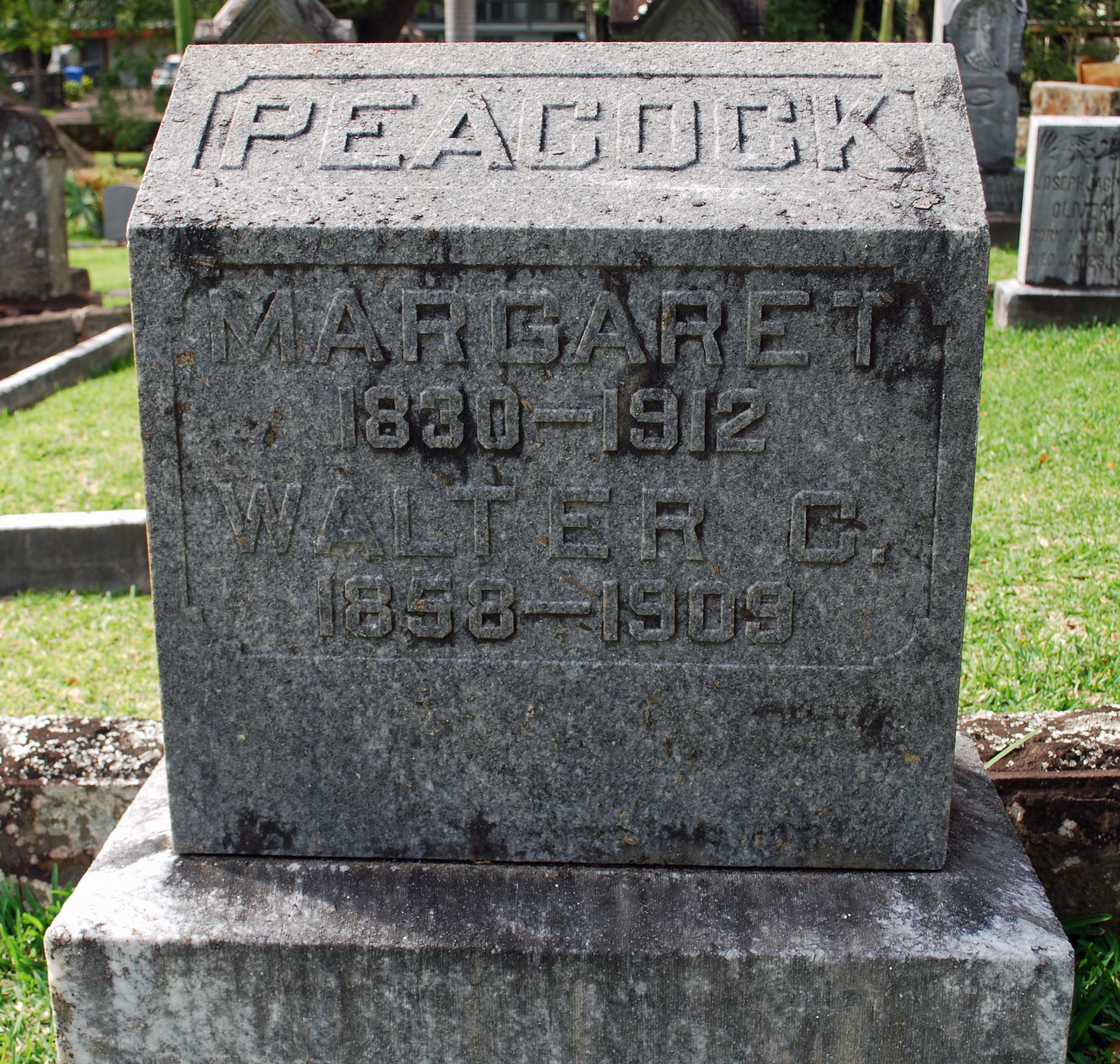 La tombe de Walter Chamberlain Peacock, qui repose au côté de sa mère. La pierre tombale leur est commune. Curieusement, les photos de Peacock lui-même sont quasiment introuvables.