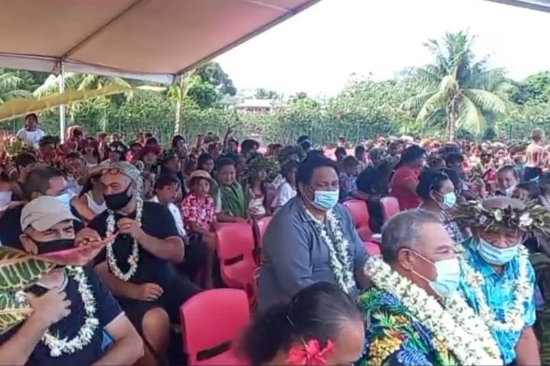 Une fête et des adieux à l'école Namaha 3 de Bora Bora