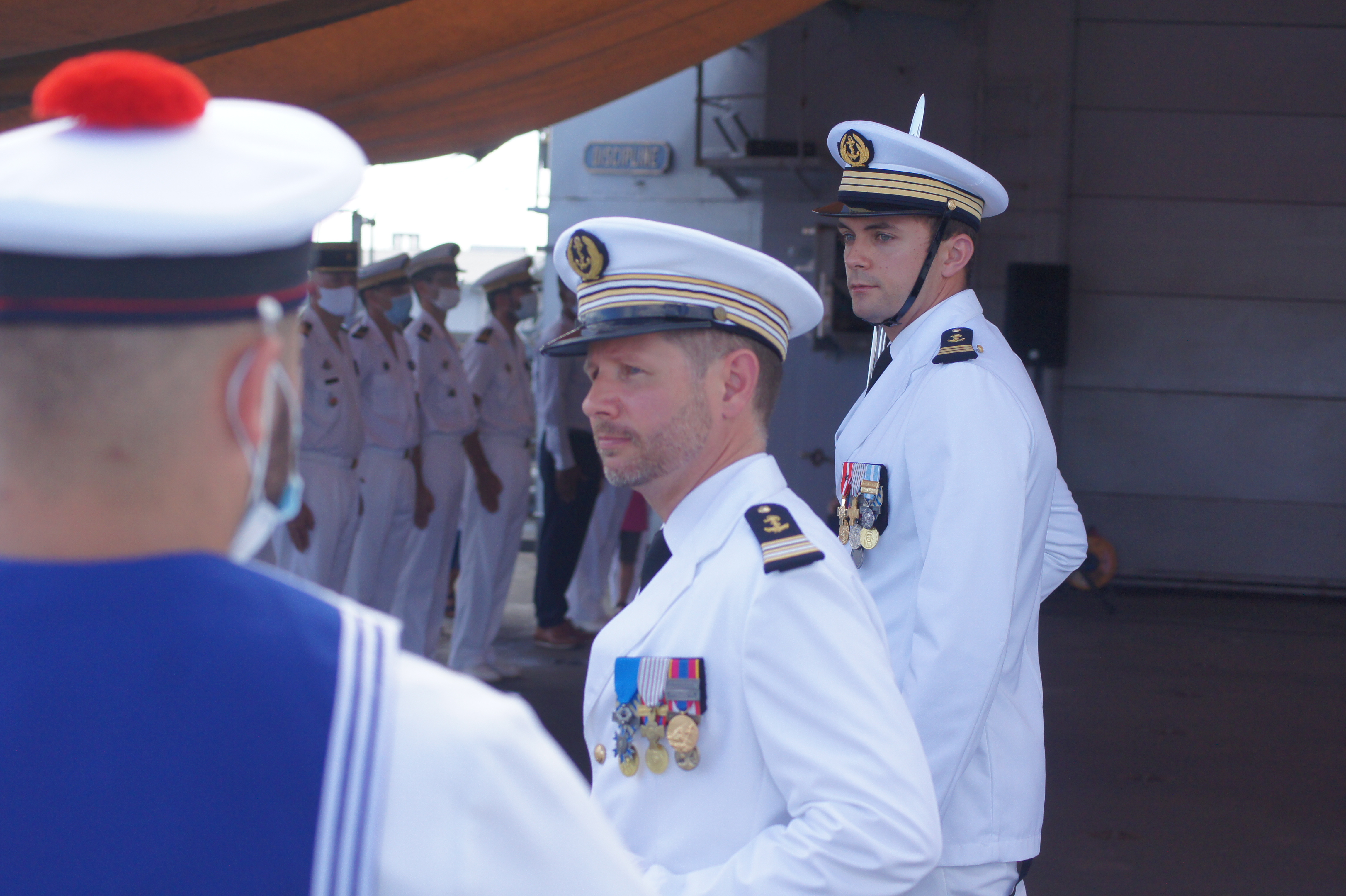 Le capitaine de Frégate Doulcet avait déjà été affecté à Tahiti, en 2002