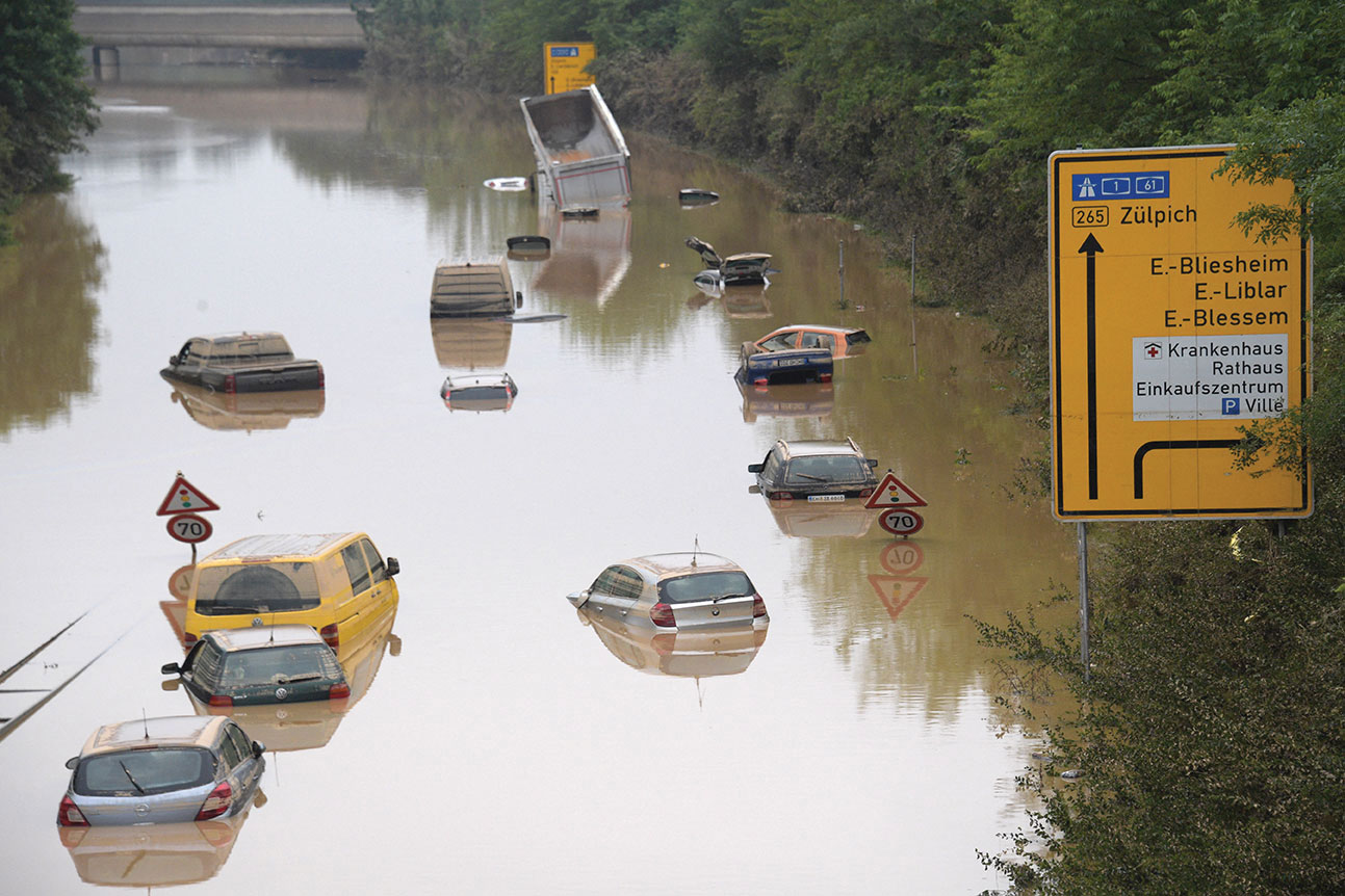 Inondations: Berlin veut améliorer le système d'alerte, le bilan s'alourdit