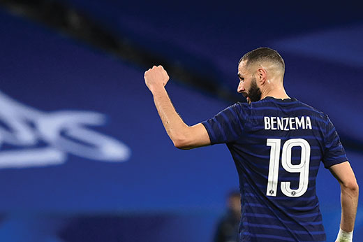 Espagne: l'attaquant du Real Madrid Karim Benzema testé positif au Covid-19