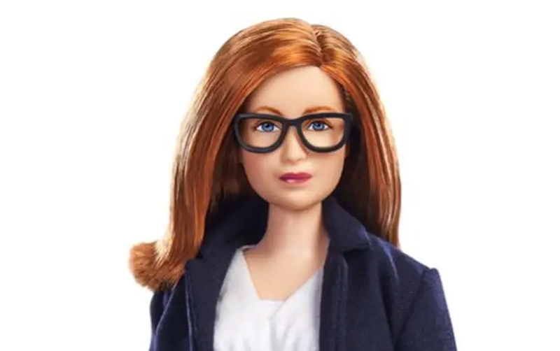 Une Barbie à l'effigie de la co-créatrice du vaccin d'AstraZeneca contre le Covid