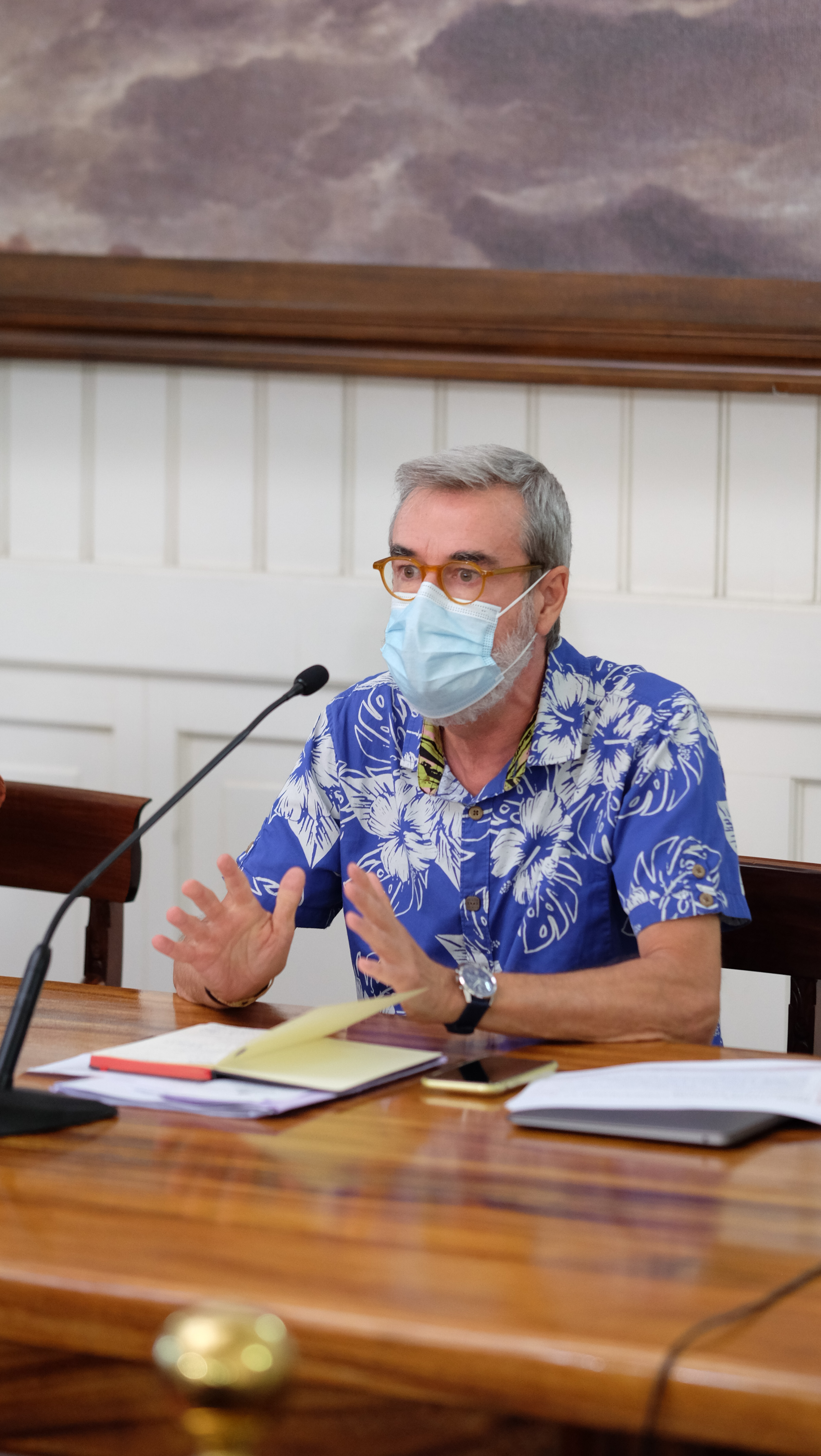 Éric Tournier se prépare à tous les scénarios et n'hésitera pas à fermer les écoles si la situation sanitaire l'impose.