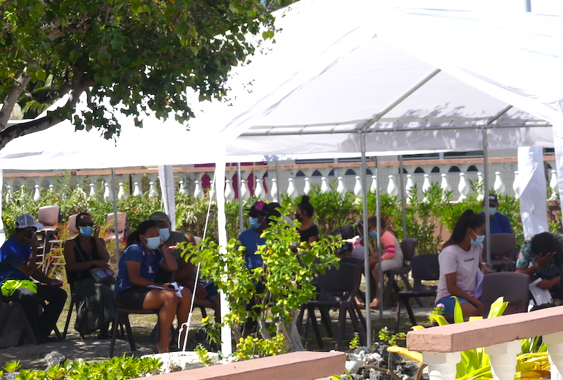 Samedi, deux vaccinodromes étaient installés à Rangiroa, l'un à Avatoru, l'autre à Tiputa. Au total 233 personnes ont été vaccinées.